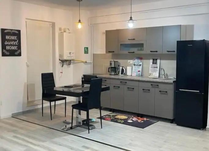 Apartament Intr-O Zona Rezidentiala Linistita 雅西 外观 照片