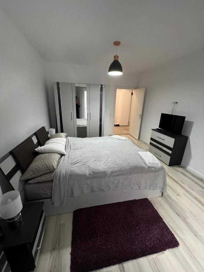 Chic Apartament Complex Inamstro 雅西 外观 照片