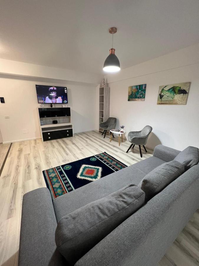Chic Apartament Complex Inamstro 雅西 外观 照片